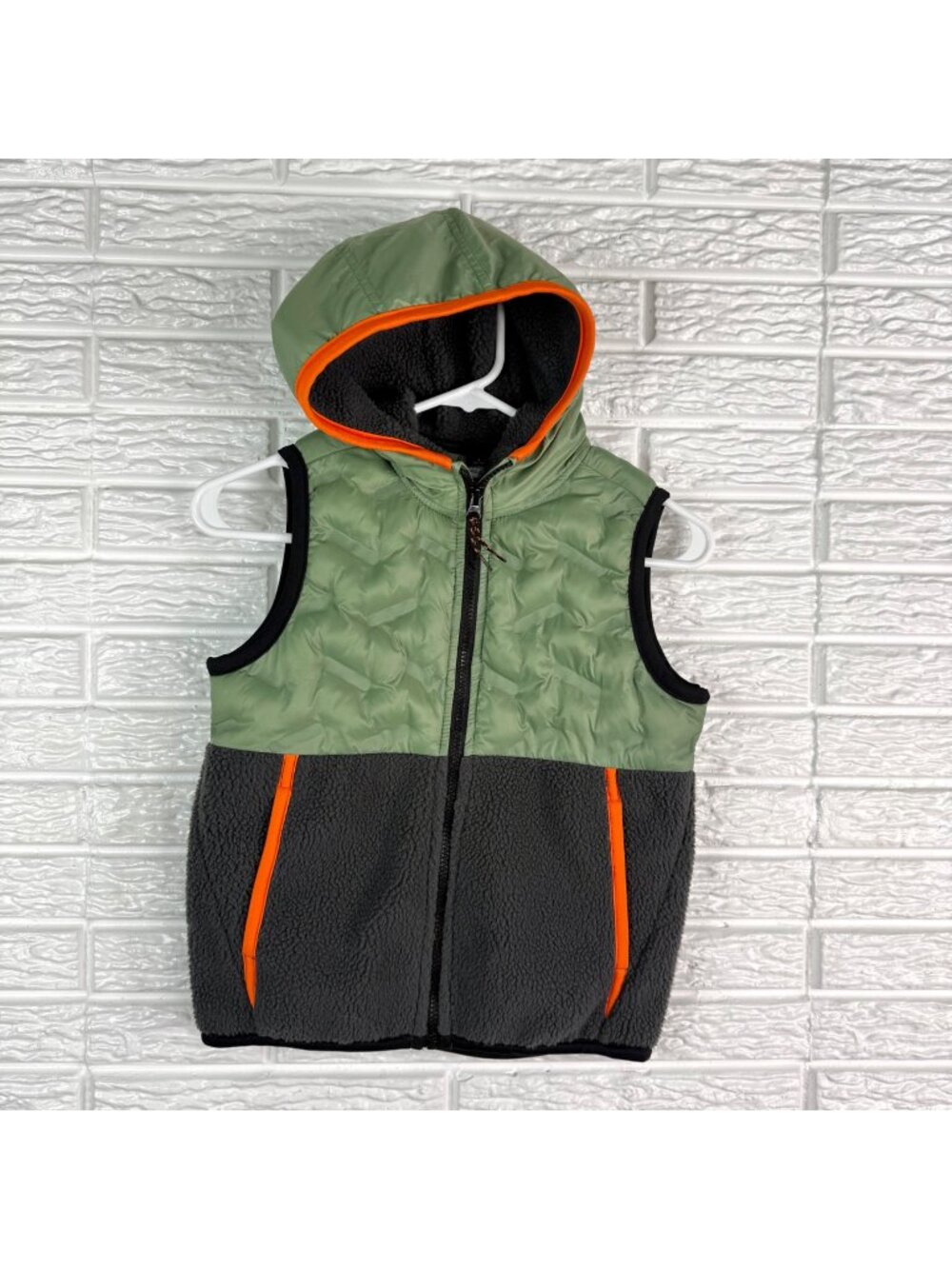 Old Navy Kids Hooded Puffer Fleece Hybrid Vest Green Grey Orange Size Small 6-7